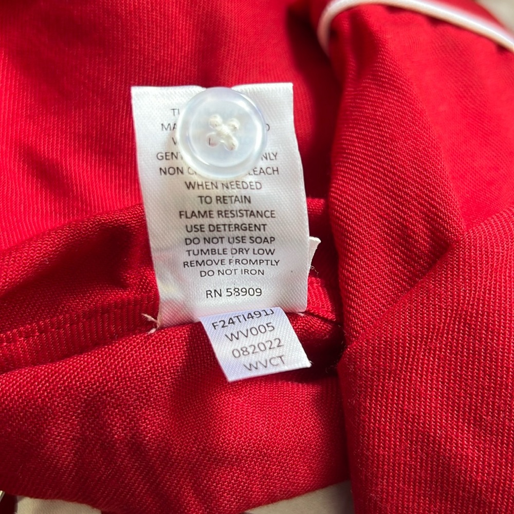 Edgehill Collection Pajama Set. - Picture 6 of 8